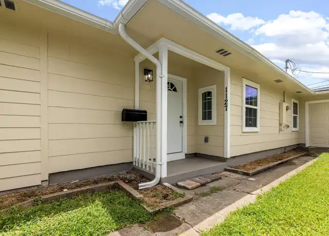 Property at 1127 Harris Way, Galveston, TX, 77551, 4 beds, 2 baths, [object Object]