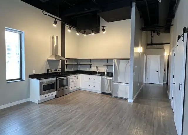 Property at 157 S Kalamazoo Mall Unit 404, Kalamazoo, MI, 49007, 2 beds, 1 bath, [object Object]