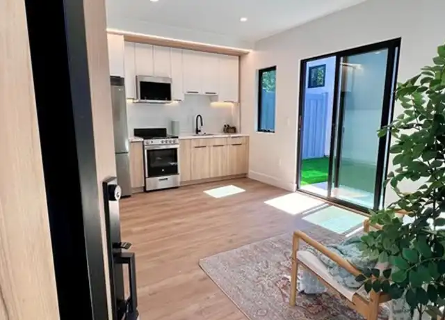 Property at 6831 Yolanda Ave, Reseda, CA, 91335, 1 bed, 1 bath, [object Object]