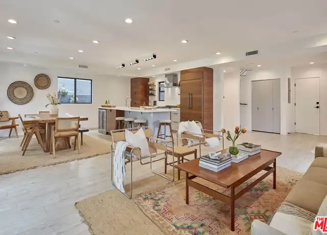 Property at 3910 Tivoli Ave, Los Angeles, CA, 90066, 3 beds, 2.5 baths, [object Object]