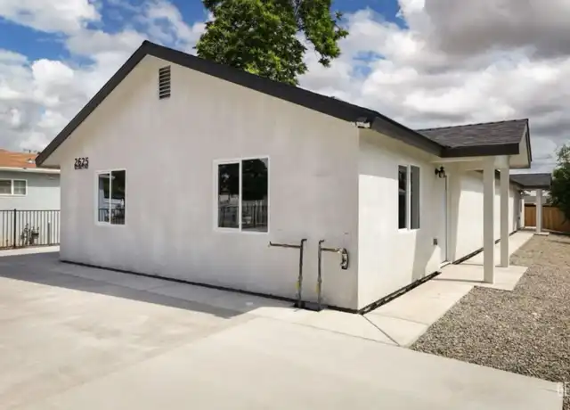 Property at 2625 Security Ave Unit 2625-A, Bakersfield, CA, 93306, 3 beds, 2 baths, [object Object]