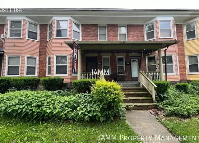 Property at 5807 Franklin Blvd Unit 5805 Franklin, Cleveland, OH, 44102, 2 beds, 1 bath, [object Object]