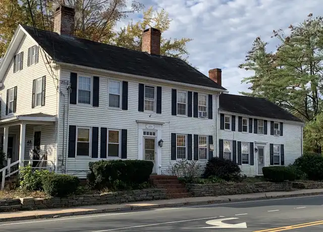 Property at 15 Mountain Ave Unit 1A, Bloomfield, CT, 06002, 2 beds, 1 bath, [object Object]