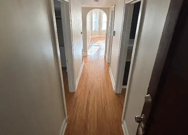 Property at 720 W 112th St Unit 1w, Chicago, IL, 60628, 2 beds, 1 bath, [object Object]