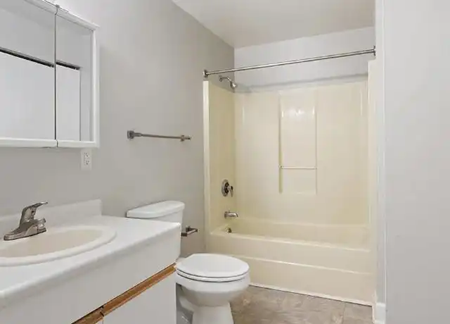 Property at 505 Jefferson Ave, Toledo, OH, 43604, 1 bed, 1 bath, [object Object]