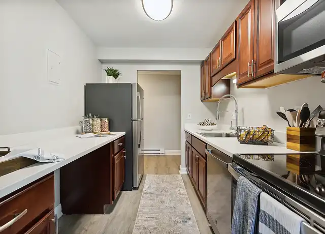 Property at ReNew Danbury - 10 Clapboard Ridge Rd, Danbury, CT, 06811, 1-3 bed, 1-2 bath, [object Object]