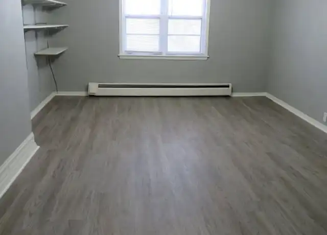 Property at 617 W Central St Unit 3, Chippewa Falls, WI, 54729, 1 bed, 1 bath, [object Object]