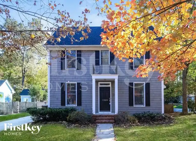 Property at 1909 Fernwood Dr, Greensboro, NC, 27408, 4 beds, 2 baths, [object Object]