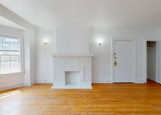Property at 2576 Kemper Rd Unit 112, Shaker Heights, OH, 44120, 2 beds, 1 bath, [object Object]