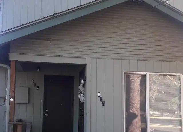 Property at 912 Park Ave NE, Salem, OR, 97301, 2 beds, 1 bath, [object Object]