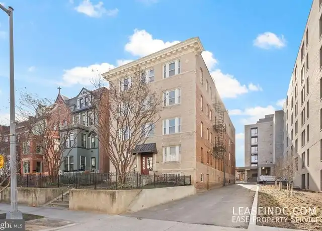 Property at 1340 Fairmont St NW Unit 402, Washington, DC, 20009, 2 beds, 1 bath, [object Object]