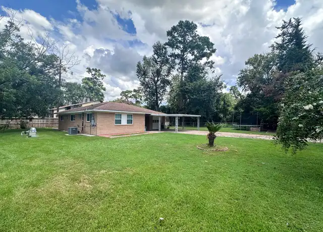 Property at 17706 Wild Oak Dr, Houston, TX, 77090, 4 beds, 2 baths, [object Object]