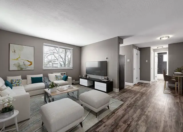 Photo of 6651 S Vine St, Littleton, CO 80121