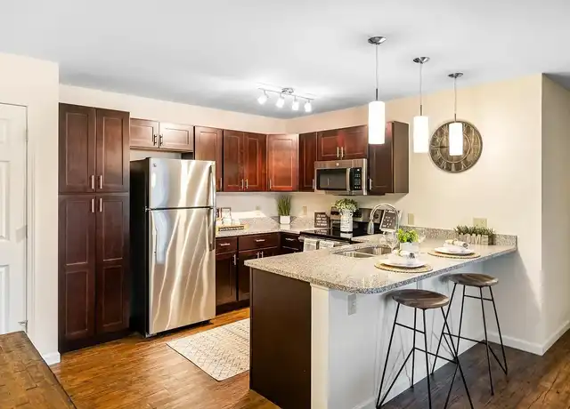 Property at Deerfield Place - 1 Patriot Cir, Utica, NY, 13502, 1 bed, 1 bath, [object Object]
