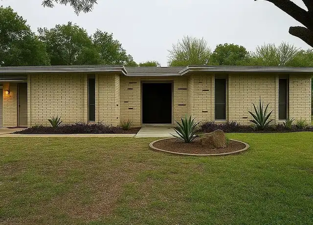Property at 5227 Galahad Dr, San Antonio, TX, 78218, 3 beds, 2 baths, [object Object]