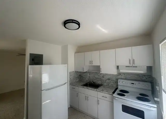Property at 2610 SW 16th Ter Unit 4, Miami, FL, 33145, 2 beds, 1 bath, [object Object]
