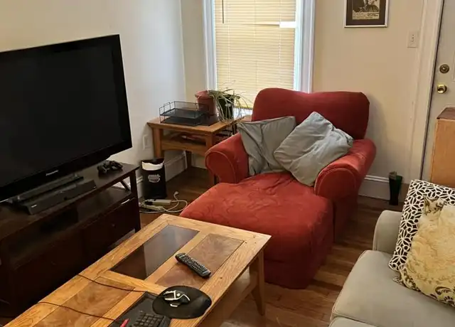Property at 2575 Massachusetts Ave, Cambridge, MA, 02140, 2 beds, 1 bath, [object Object]