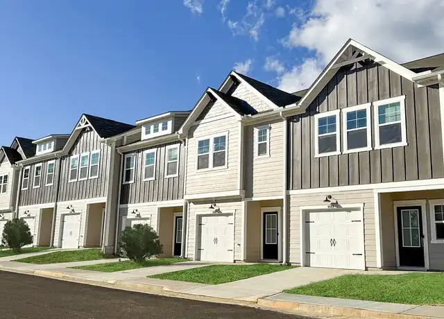 Property at Tessa Shallowford Townhomes - 622 Shallowford Rd NW, Gainesville, GA, 30504, 2-3 beds, 2.5 baths, [object Object]