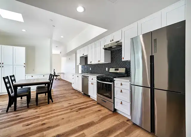 Property at 2600 S Catalina St, Los Angeles, CA, 90007, 4 beds, 4 baths, [object Object]