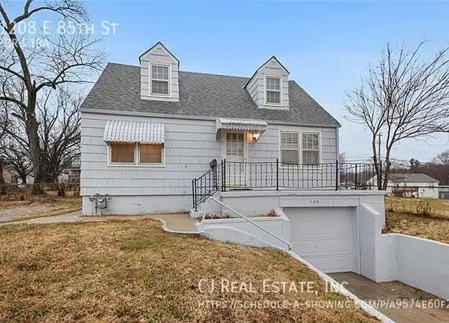 Property at 1208 E 85th St, Kansas City, MO, 64131, 3 beds, 1 bath, [object Object]