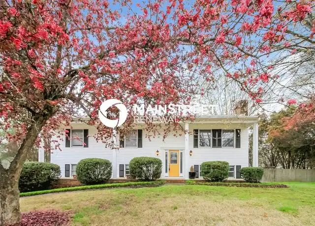 Property at 300 Scottsdale Ln, Clemmons, NC, 27012, 3 beds, 2 baths, [object Object]