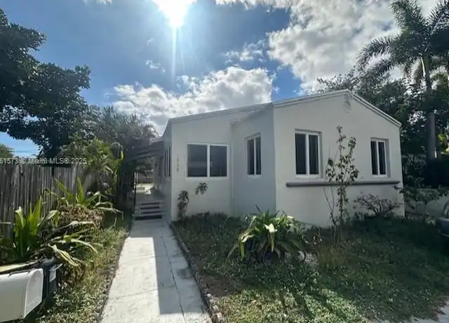 Property at 1908 Funston St Unit 1-2, Hollywood, FL, 33020, 2 beds, 1 bath, [object Object]