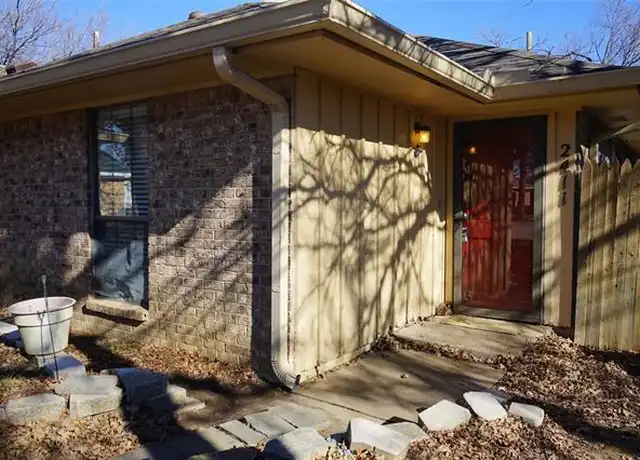 Property at 2411 Miguel Ln, Arlington, TX, 76016, 2 beds, 2 baths, [object Object]