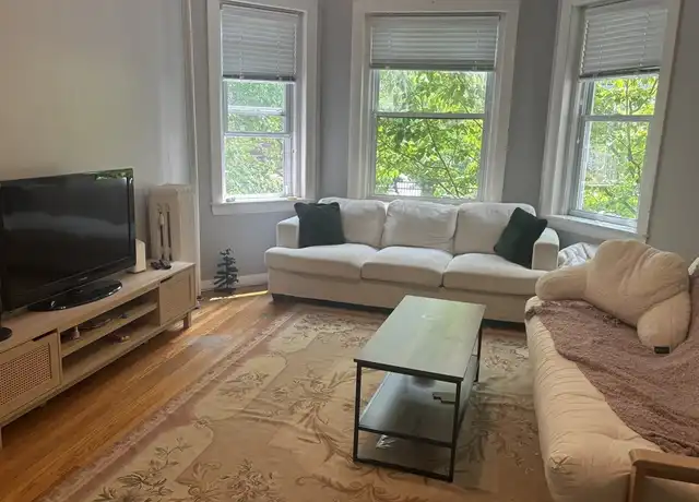 Property at 55 Thatcher St #3, Brookline, MA, 02446, 2 beds, 1 bath, [object Object]