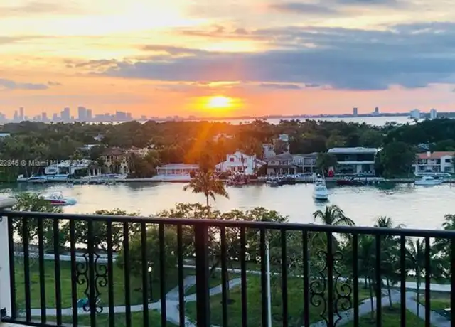 Property at 6422 Collins Ave #804, Miami Beach, FL, 33141, 2 beds, 2 baths, [object Object]
