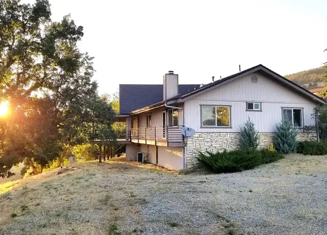 Property at 25041 Cannonero Ct, Tehachapi, CA, 93561, 4 beds, 3 baths, [object Object]