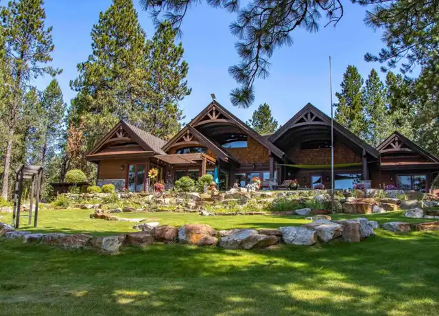 Property at 22592 U.S. 2 Unit 2, Sandpoint, ID, 83864, 2 beds, 3 baths, [object Object]