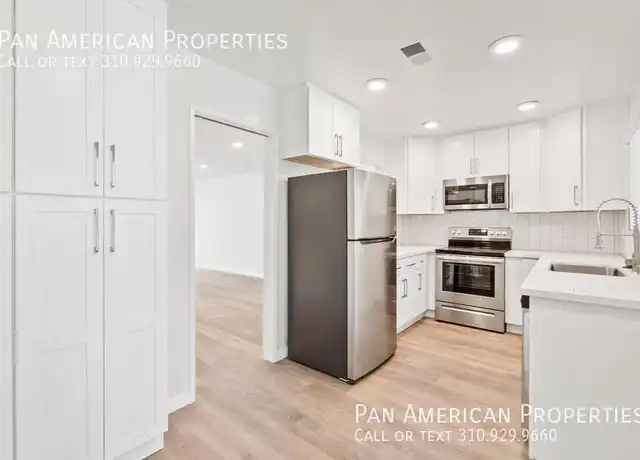 Property at 550 Bucknell Ave Unit C, Claremont, CA, 91711, 3 beds, 2 baths, [object Object]
