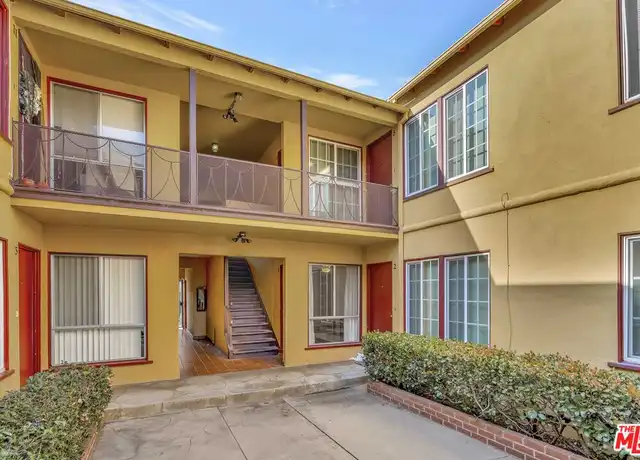 Property at 3559 Sawtelle Blvd Unit 3, Los Angeles, CA, 90066, 2 beds, 1 bath, [object Object]