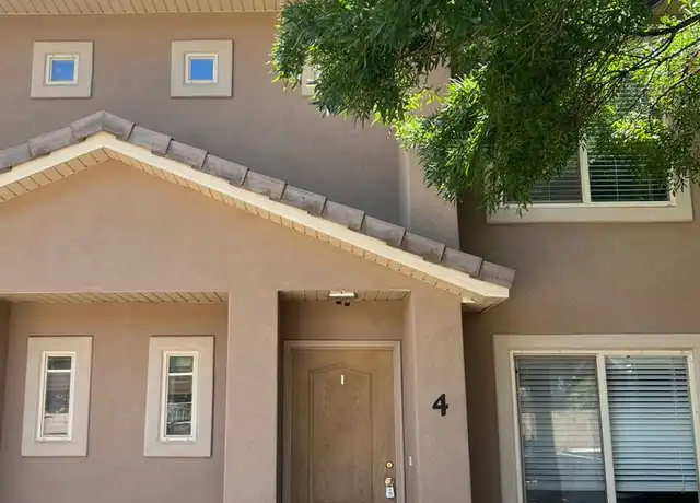 Property at 18 N 300 E Unit 4, Washington, UT, 84780, 3 beds, 2.5 baths, [object Object]