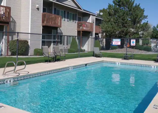 Property at Aaron Ridge Apartments in Richland, WA with 1 or 2 Bedrooms, Pool, Fitness Center, A/C & More! - 900 Aaron Dr, Richland, WA, 99352, 2 beds, 2 baths, [object Object]
