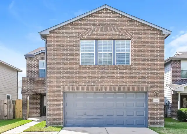 Property at 12510 Aarons Way Dr, Houston, TX, 77066, 5 beds, 2 baths, [object Object]