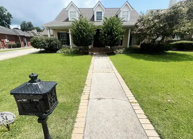 Property at 34 Madewood Dr Unit 1, Marrero, LA, 70072, 5 beds, 2 baths, [object Object]