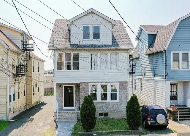 Property at 41 Grove St, Bloomfield, NJ, 07003, 3 beds, 1 bath, [object Object]