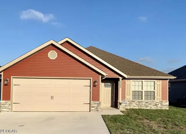 Property at 2505 S Willard Ave, Joplin, MO, 64804, 3 beds, 2 baths, [object Object]