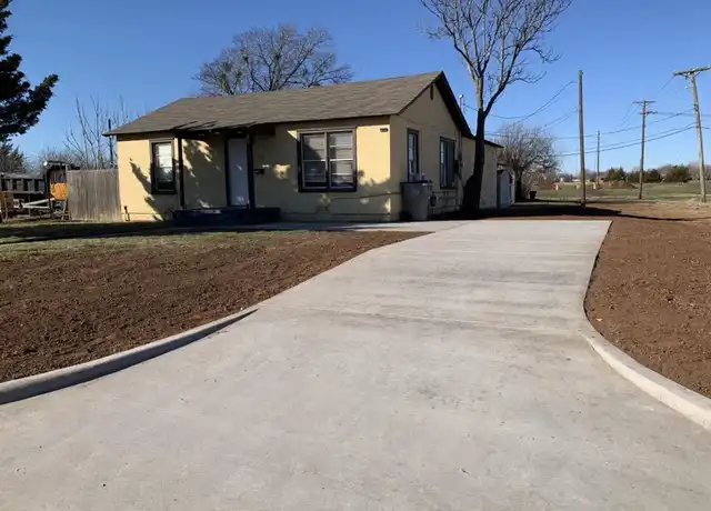 Property at 3100 Garfield St, Wichita Falls, TX, 76308, 3 beds, 2 baths, [object Object]