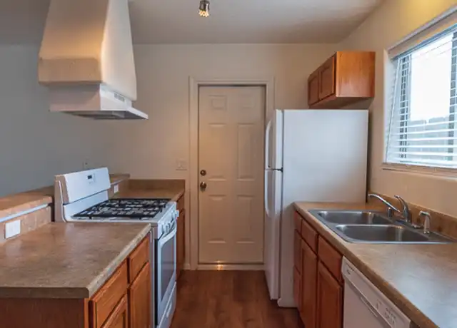 Property at 4421 12th St NW Unit 05, Albuquerque, NM, 87107, 2 beds, 1.5 baths, [object Object]