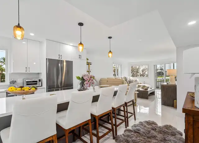 Property at 2700 Banyan Rd Unit 21C, Boca Raton, FL, 33432, 2 beds, 2 baths, [object Object]