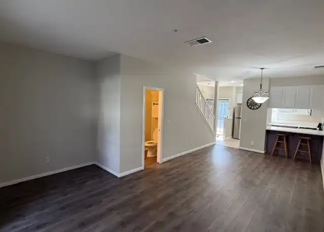 Property at 9 Ashford Pl, Martinez, CA, 94553, 2 beds, 2.5 baths, [object Object]