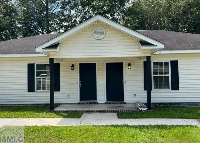 Property at 7 Orange St, Statesboro, GA, 30458, 2 beds, 1.5 baths, [object Object]