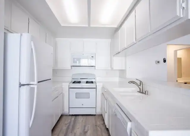 Property at 44667 San Pablo Ave Unit 5, Palm Desert, CA, 92260, 2 beds, 2 baths, [object Object]