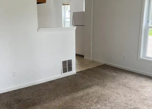 Property at 111 S Gorham St Unit 3, Jackson, MI, 49203, 1 bed, 1 bath, [object Object]