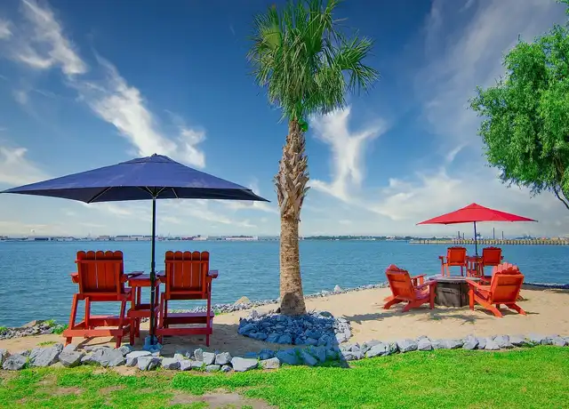 Property at Lighthouse Point - 1351 Bayville Ct, Norfolk, VA, 23503, 2 beds, 1 bath, [object Object]