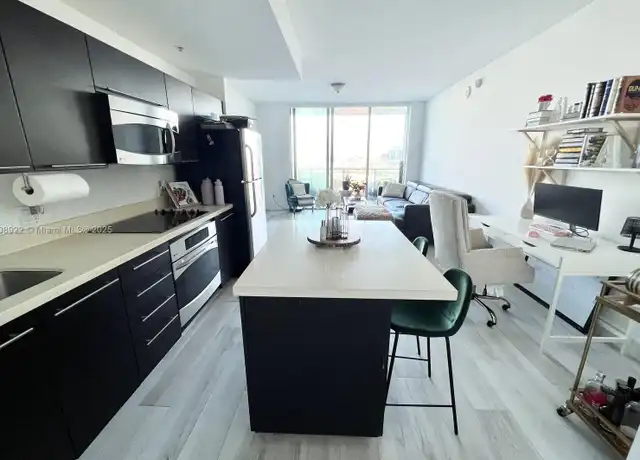 Property at 90 SW 3rd St #1108, Miami, FL, 33130, 1 bed, 1 bath, [object Object]