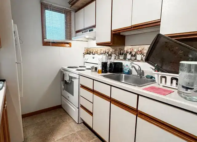 Property at 432 W Wilson St #1, Madison, WI, 53703, 2 beds, 1 bath, [object Object]