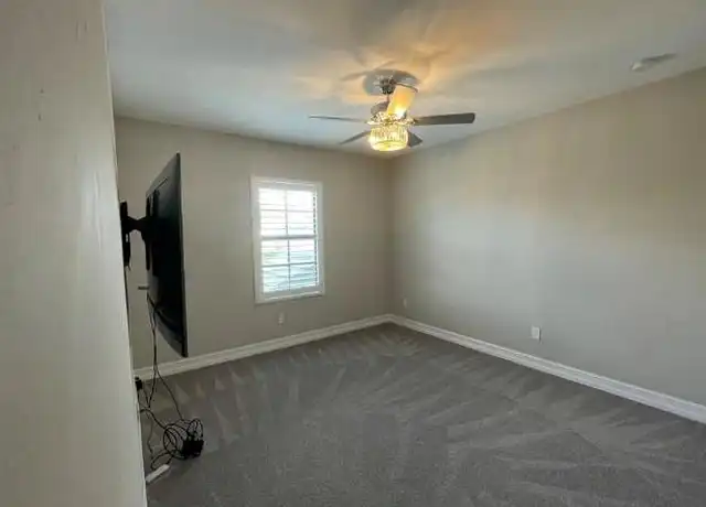 Property at 7324 Rockefeller Dr, Naples, FL, 34119, 4 beds, 3.5 baths, [object Object]